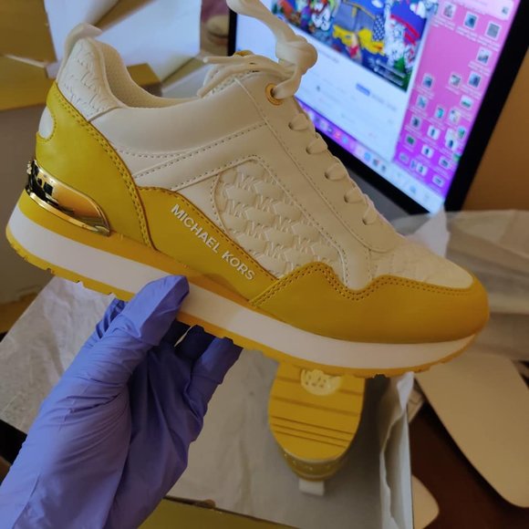 Michael Kors Wilma Trainer MK EMB Faux Leather Micro Women Shoes Size 6.5 - Picture 11 of 14